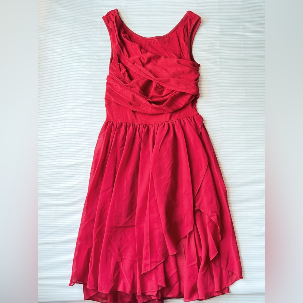 Red flowy dress size: Xs (Dance costume)